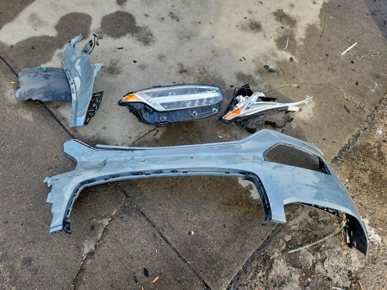 2020 Volvo Xc90 T5 Momentum VIN: YV4102PK2L1536693 Lot: 94407875