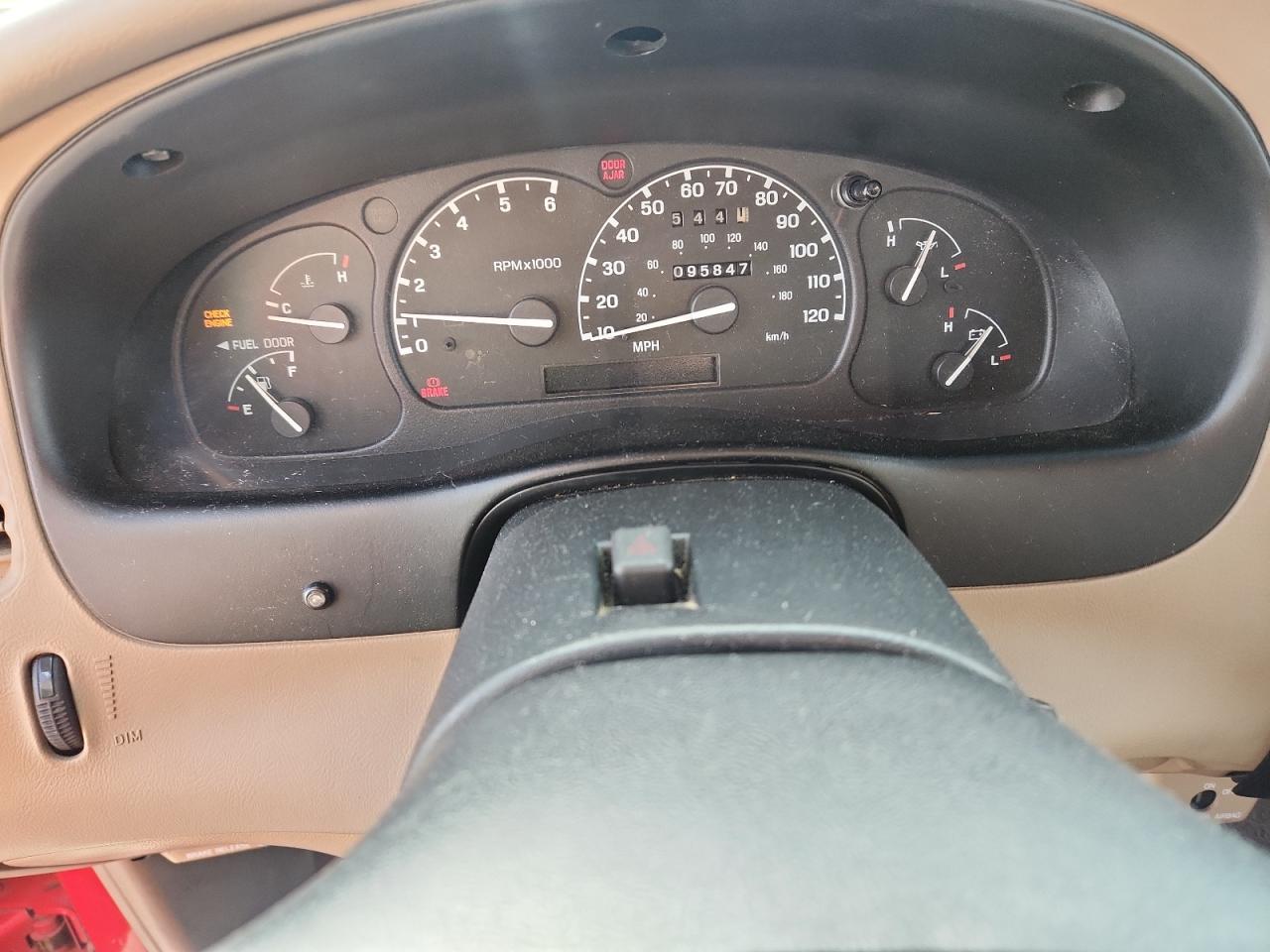 1998 Ford Ranger Super Cab VIN: 1FTYR14U0WPB63615 Lot: 92463705