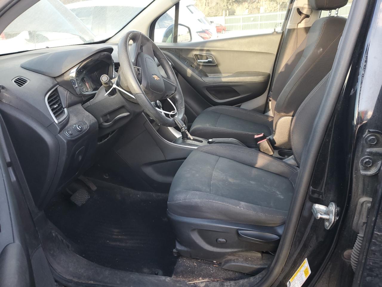 2018 Chevrolet Trax Ls VIN: 3GNCJKSB3JL304083 Lot: 92083085