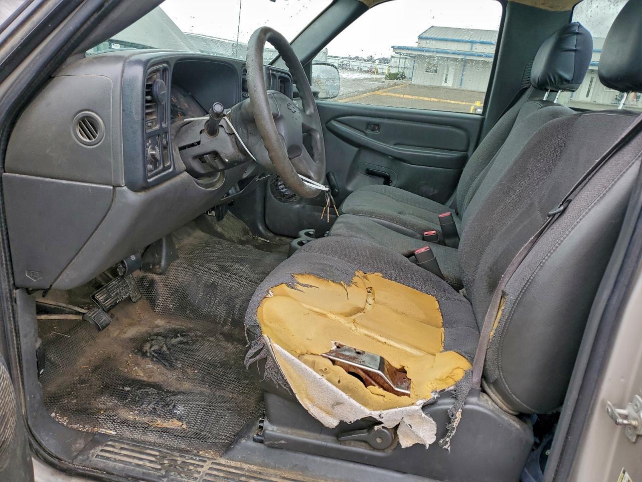 2005 Chevrolet Silverado C1500 VIN: 1GCEC14X25Z350677 Lot: 94739795