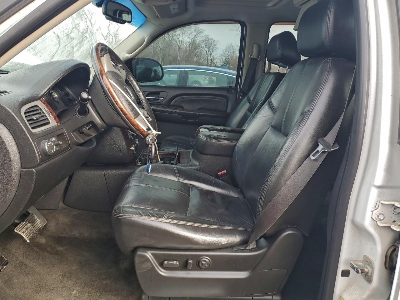 2008 GMC Yukon Xl Denali VIN: 1GKFK66858J175066 Lot: 93736385