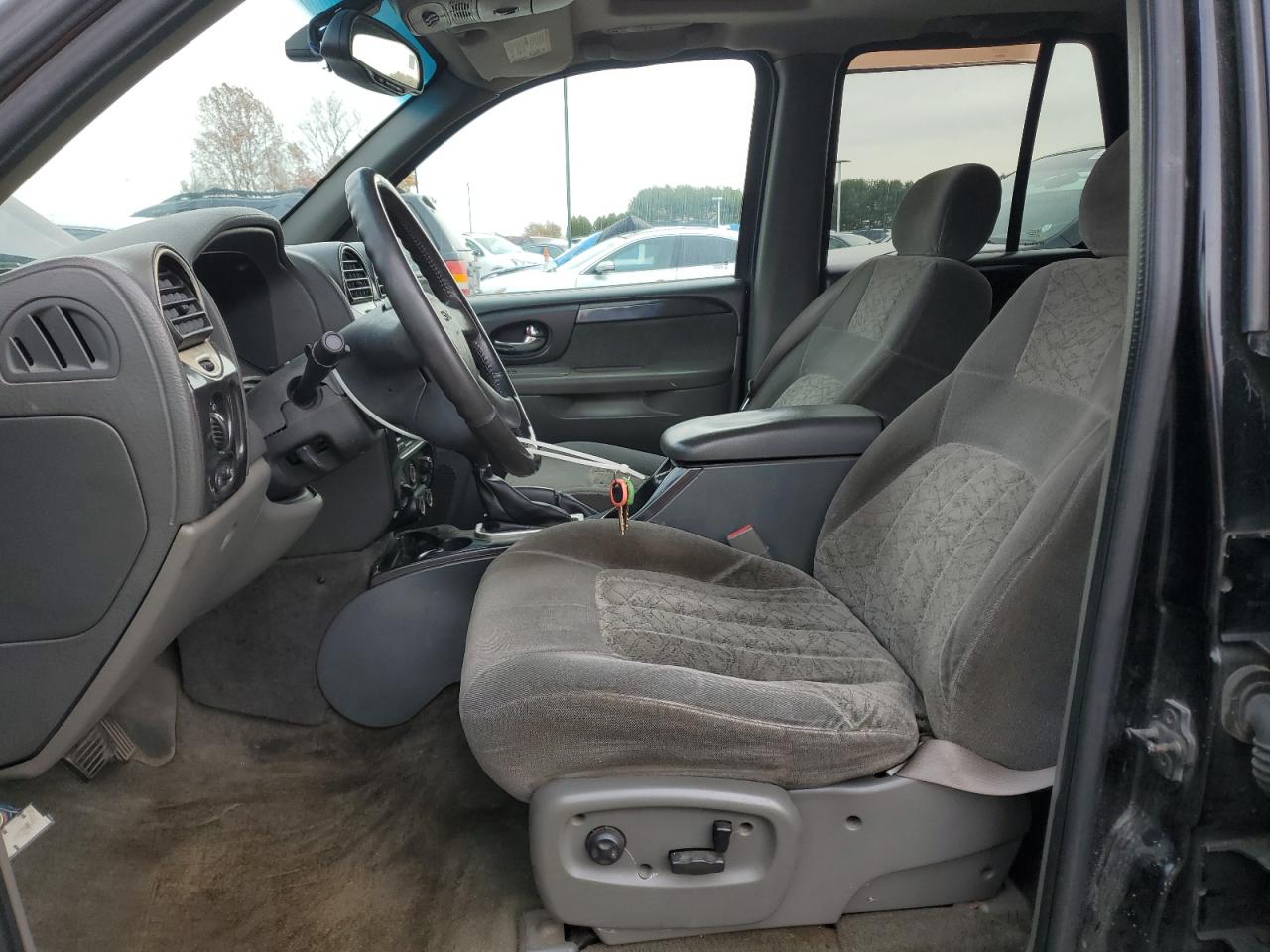 2003 GMC Envoy VIN: 1GKDT13SX32113477 Lot: 90837585