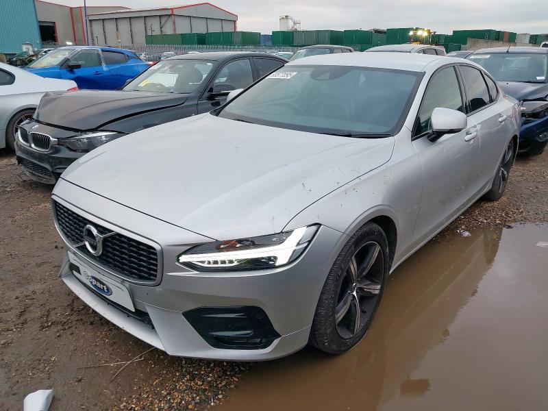2018 VOLVO S90 R DESI for sale at Copart ROCHFORD