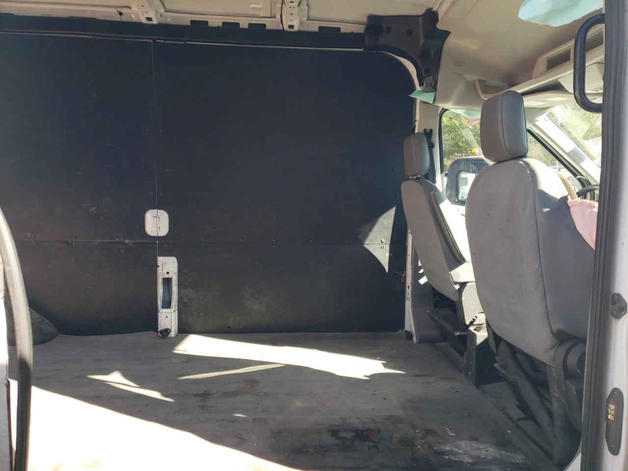 2019 Ford Transit Delivery Van VIN: 1FTYR2CM7KKB64193 Lot: 92301635