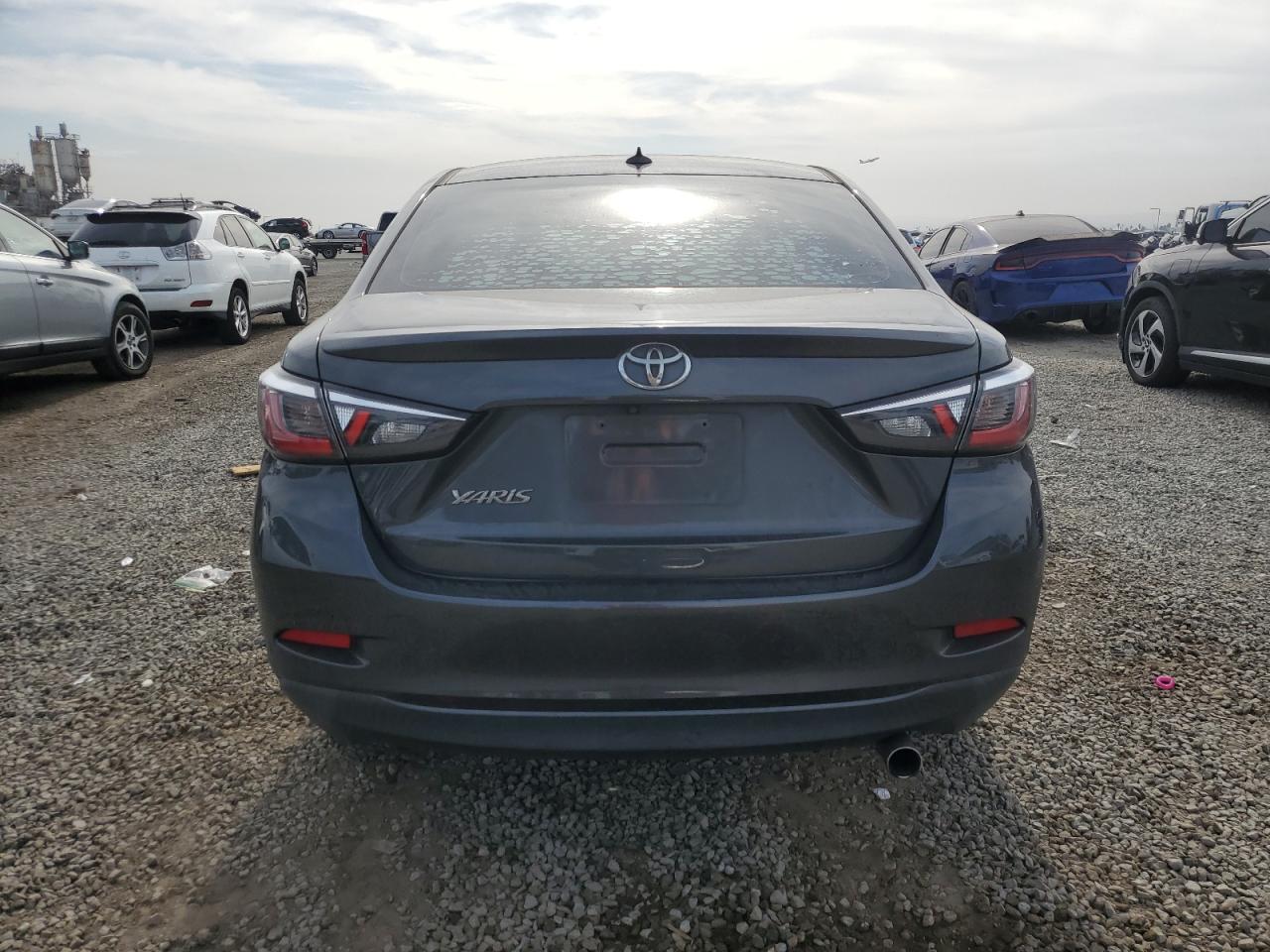 2020 Toyota Yaris L VIN: 3MYDLBYVXLY712001 Lot: 92403465