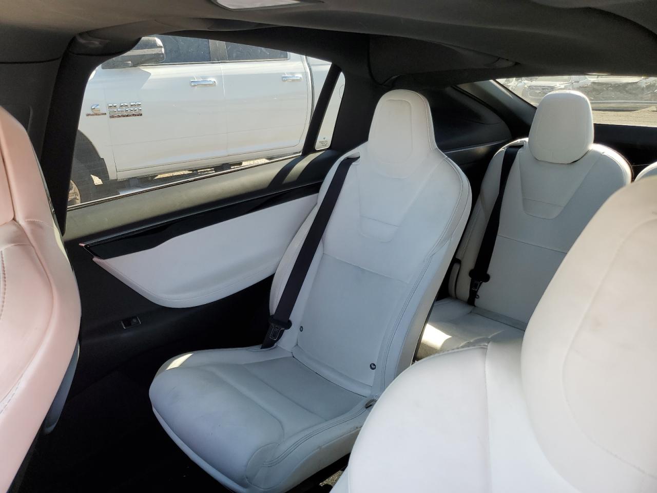 2016 Tesla Model X VIN: 5YJXCBE29GF019430 Lot: 90929565