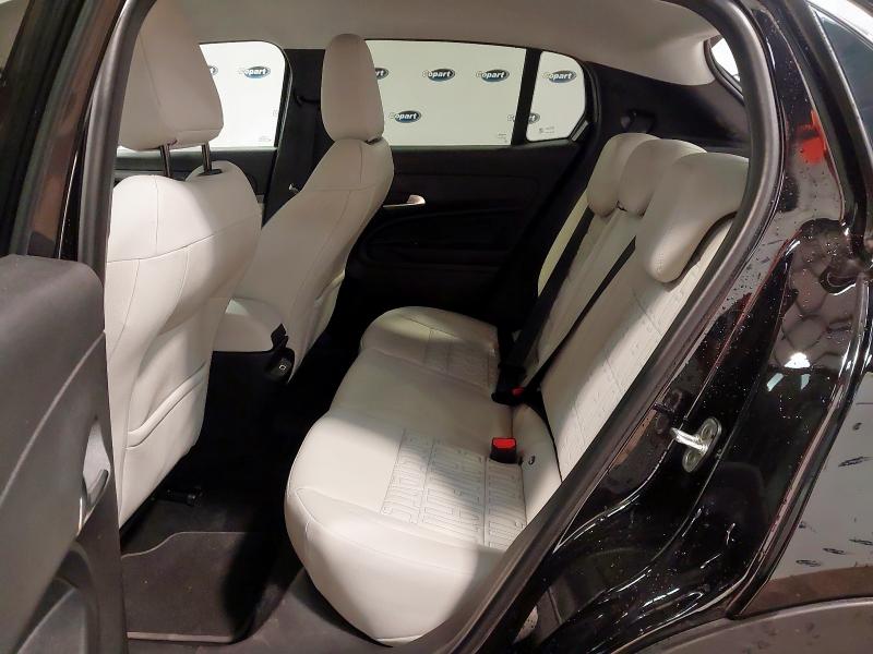 2025 FIAT 600 1.2 HYBRID 48V 136 LA PRIMA 5DR EDCT-6