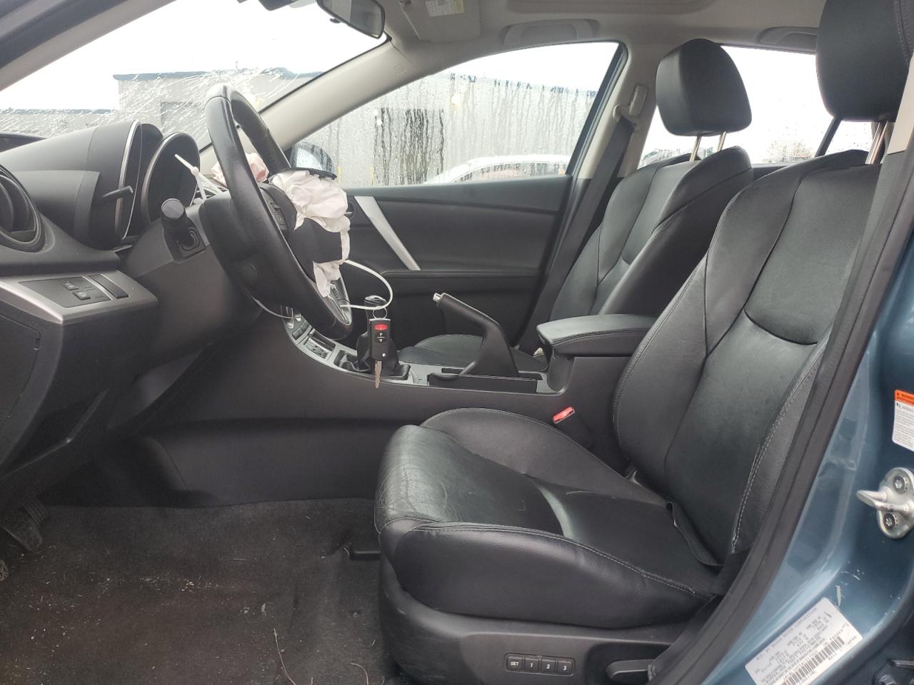 2010 Mazda 3 S VIN: JM1BL1H55A1317905 Lot: 93613455