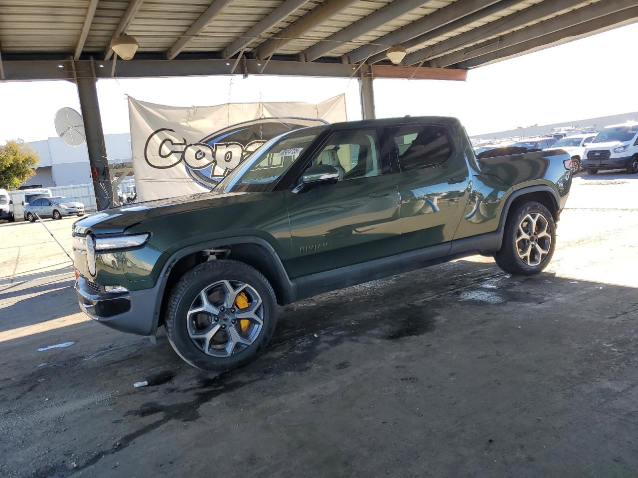 2023 Rivian R1T Adventure