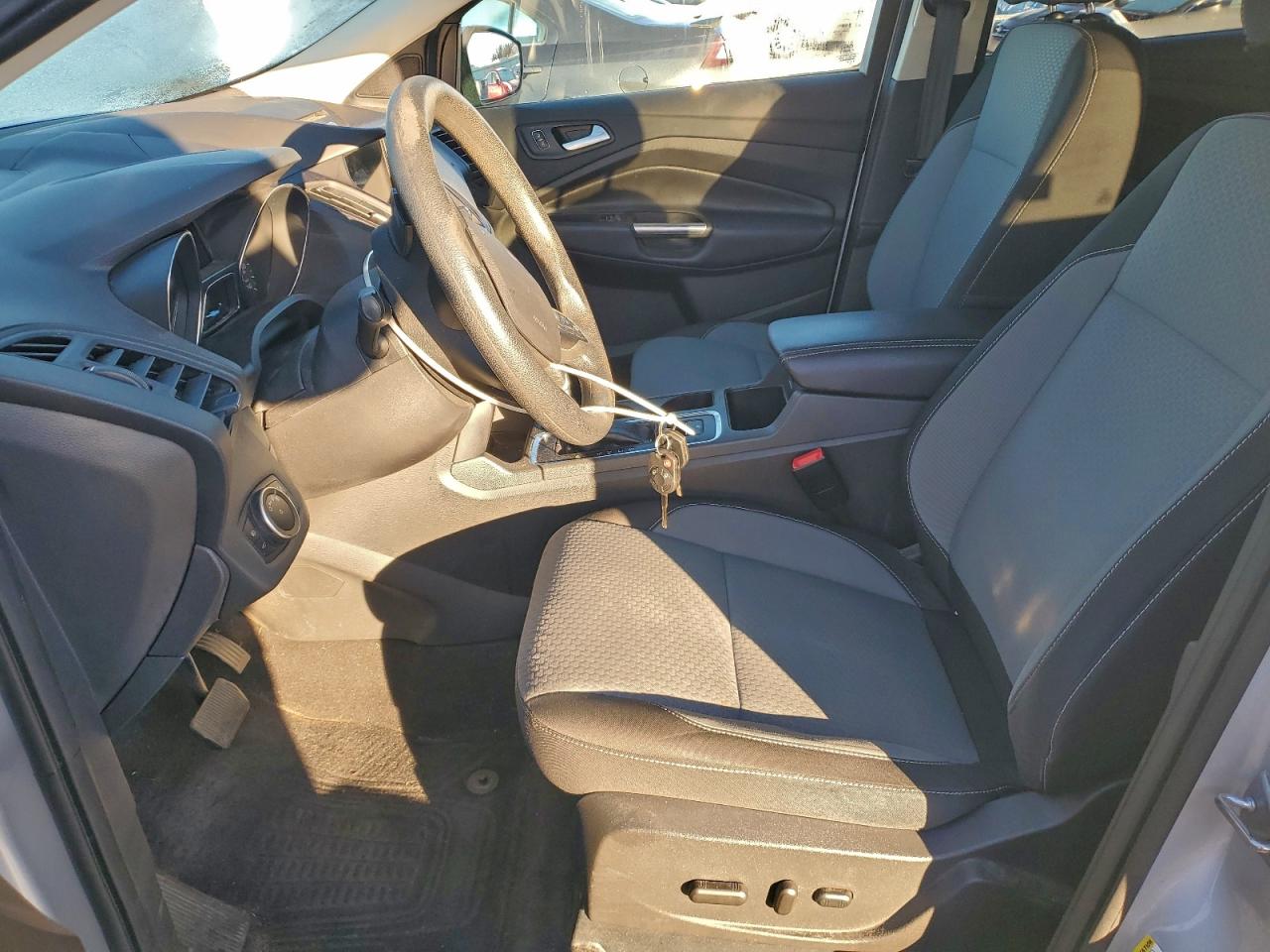 2017 Ford Escape Se VIN: 1FMCU9GD4HUB85345 Lot: 93975765