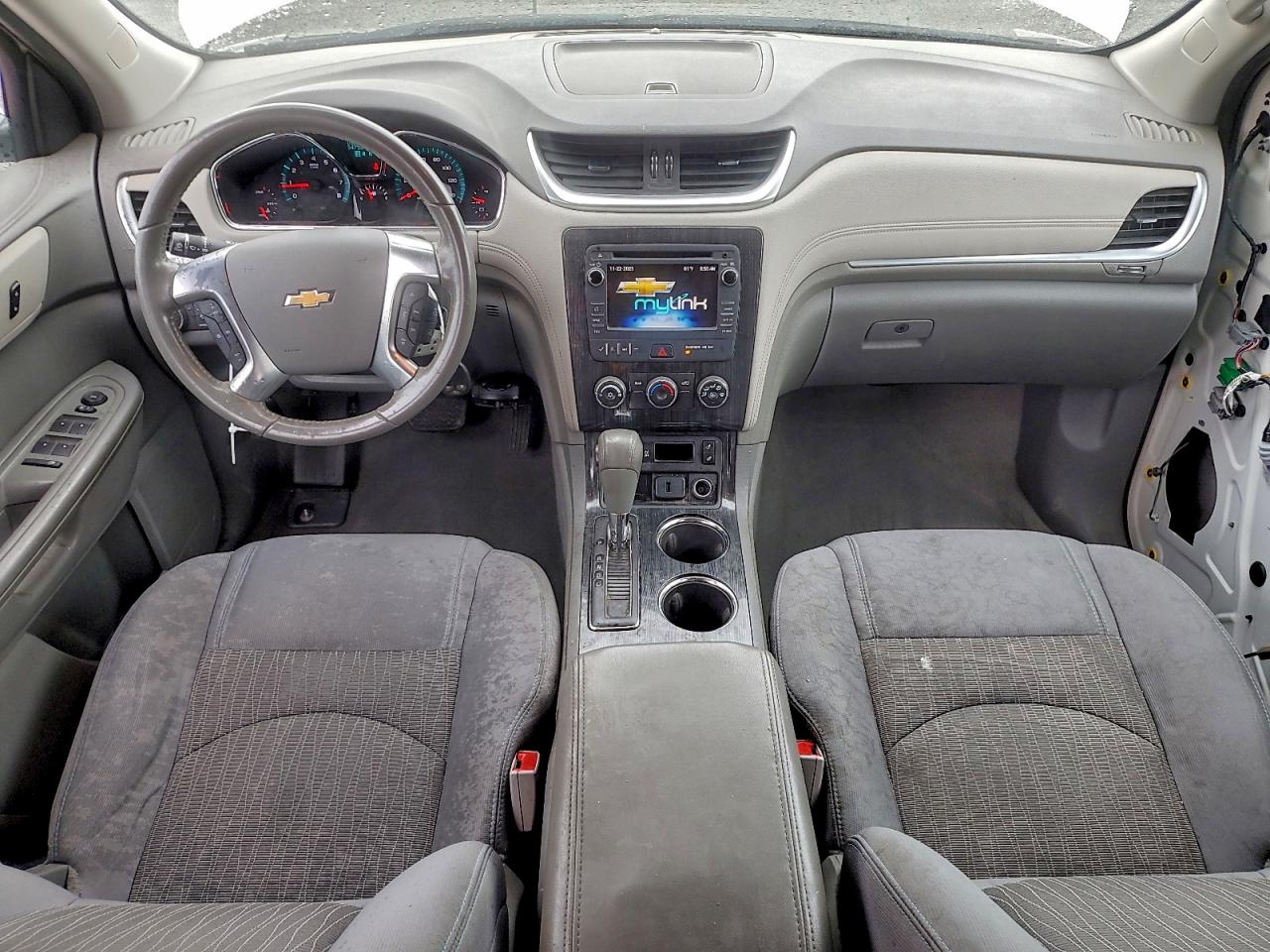 2015 Chevrolet Traverse Lt VIN: 1GNKRGKD3FJ261687 Lot: 93765995