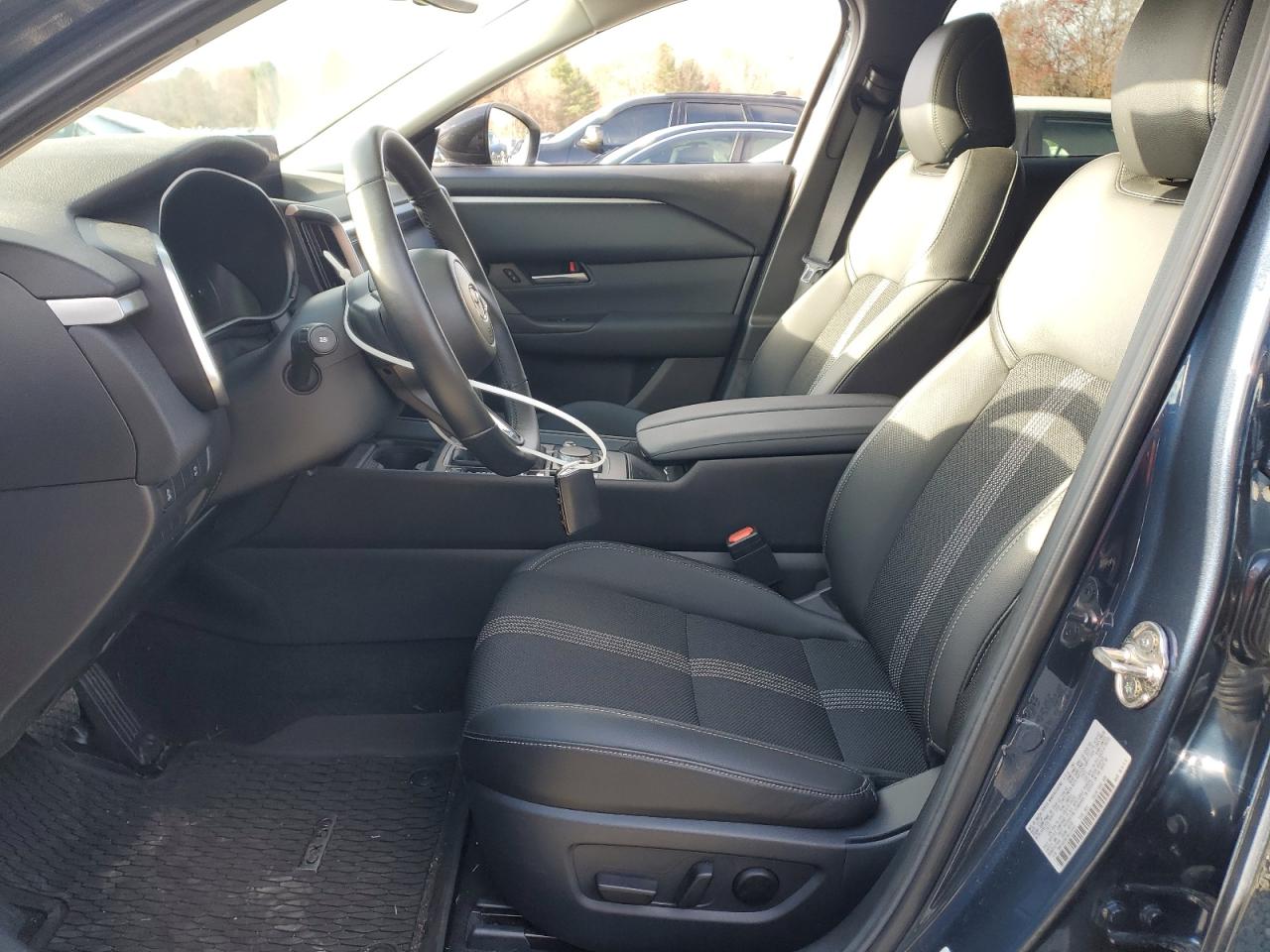 2025 Mazda Cx-50 Premium VIN: 7MMVABDM5SN333800 Lot: 92880025