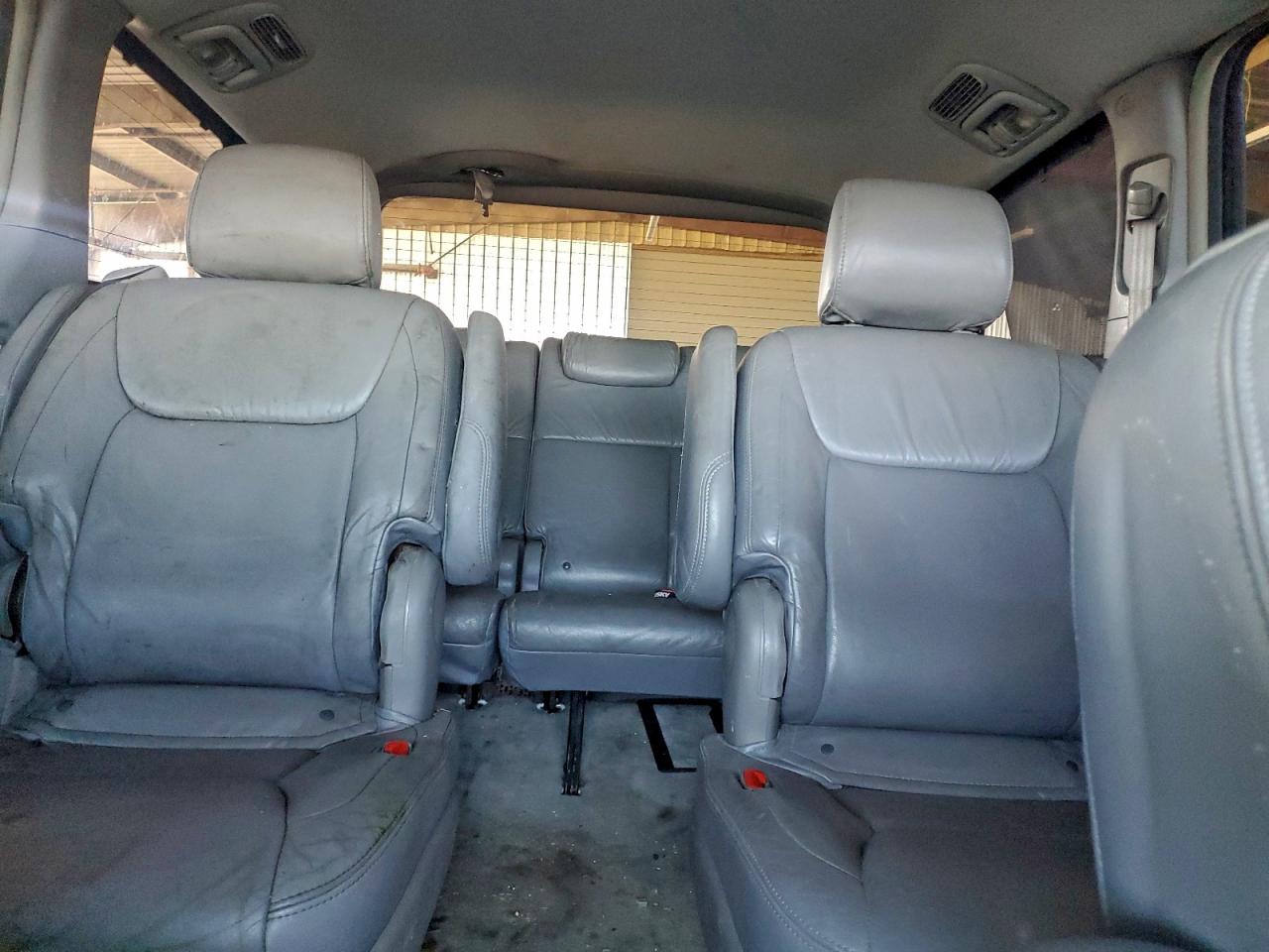 2005 Toyota Sienna Xle VIN: 5TDBA22C25S028900 Lot: 94125375