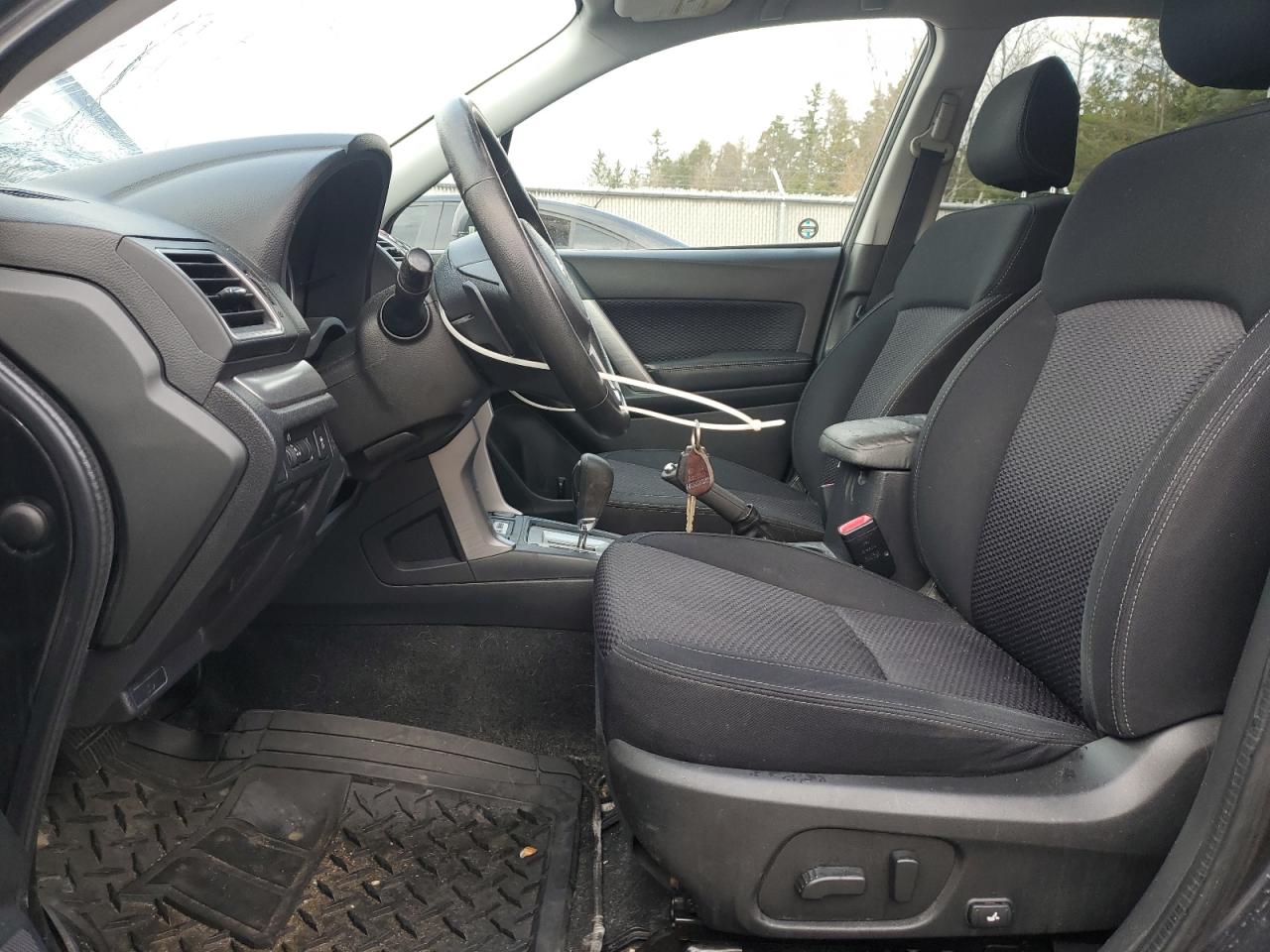 2017 Subaru Forester 2.5I Premium VIN: JF2SJEDC9HH412925 Lot: 91938935