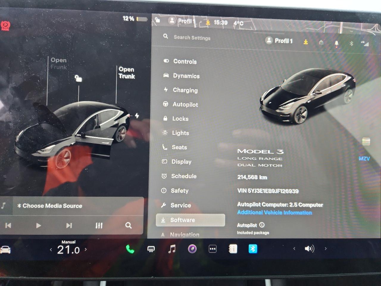 2018 Tesla Model 3 VIN: 5YJ3E1EB9JF126939 Lot: 92847455