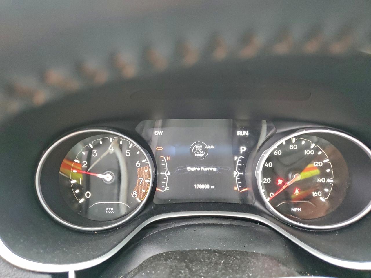 2018 Jeep Compass Latitude VIN: 3C4NJDBB7JT261610 Lot: 94028815