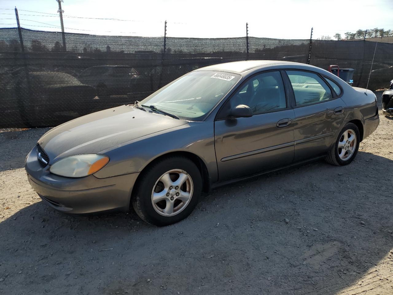 2003 Ford Taurus Se