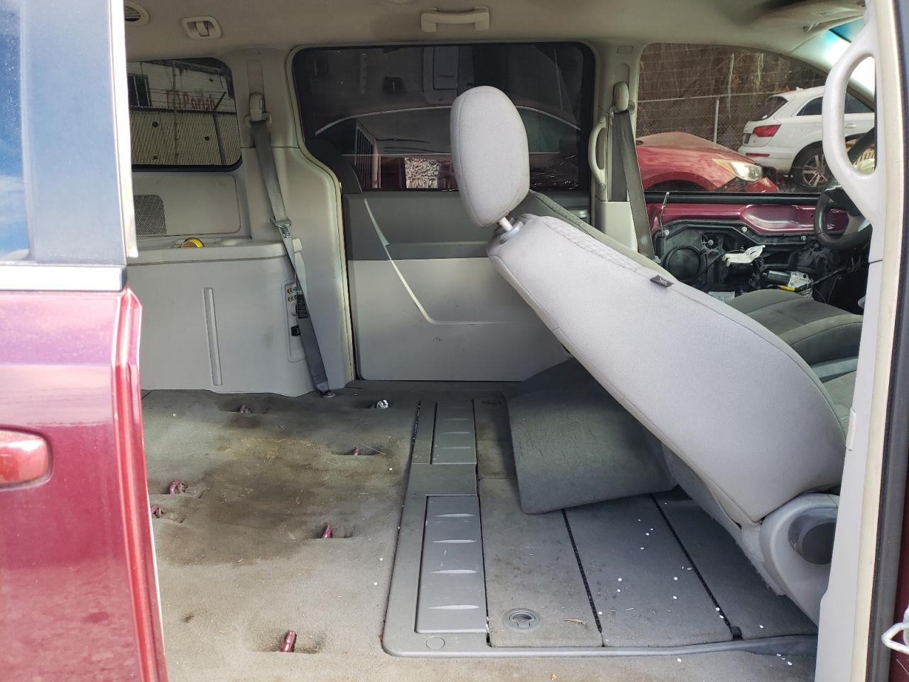 2008 Chrysler Town & Country Touring VIN: 2A8HR54P28R836870 Lot: 92159105