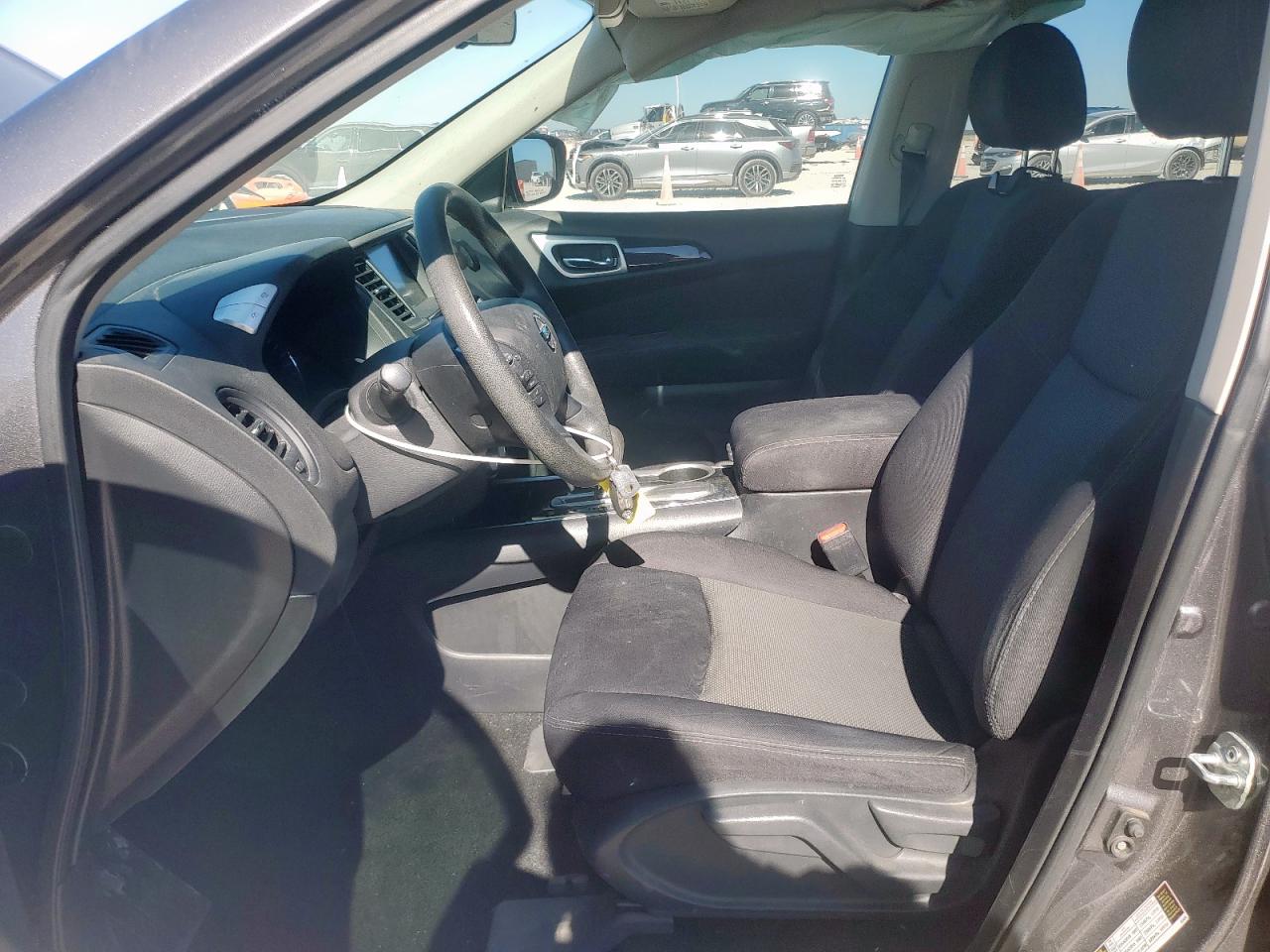 2017 Nissan Pathfinder S VIN: 5N1DR2MN3HC903323 Lot: 92354795