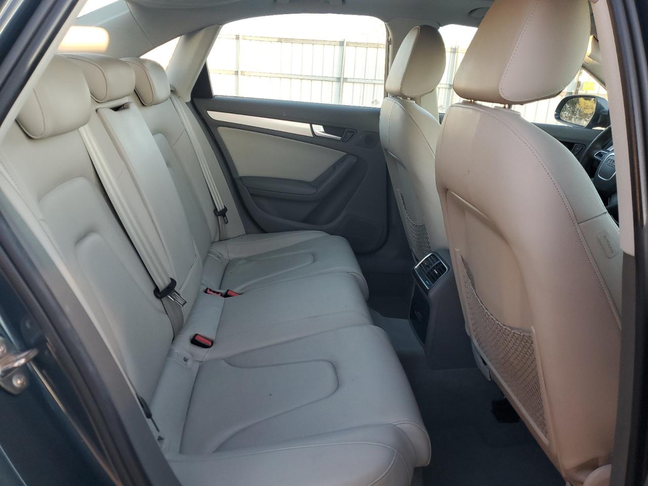 2010 Audi A4 Premium Plus VIN: WAUFFAFL4AN039241 Lot: 91656745