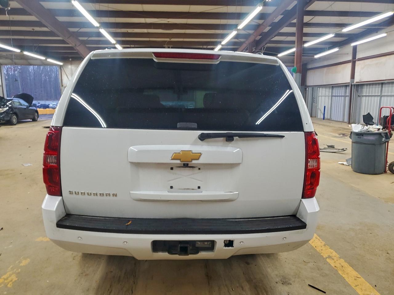 2013 Chevrolet Suburban K1500 Lt VIN: 1GNSKJE77DR228973 Lot: 93832395