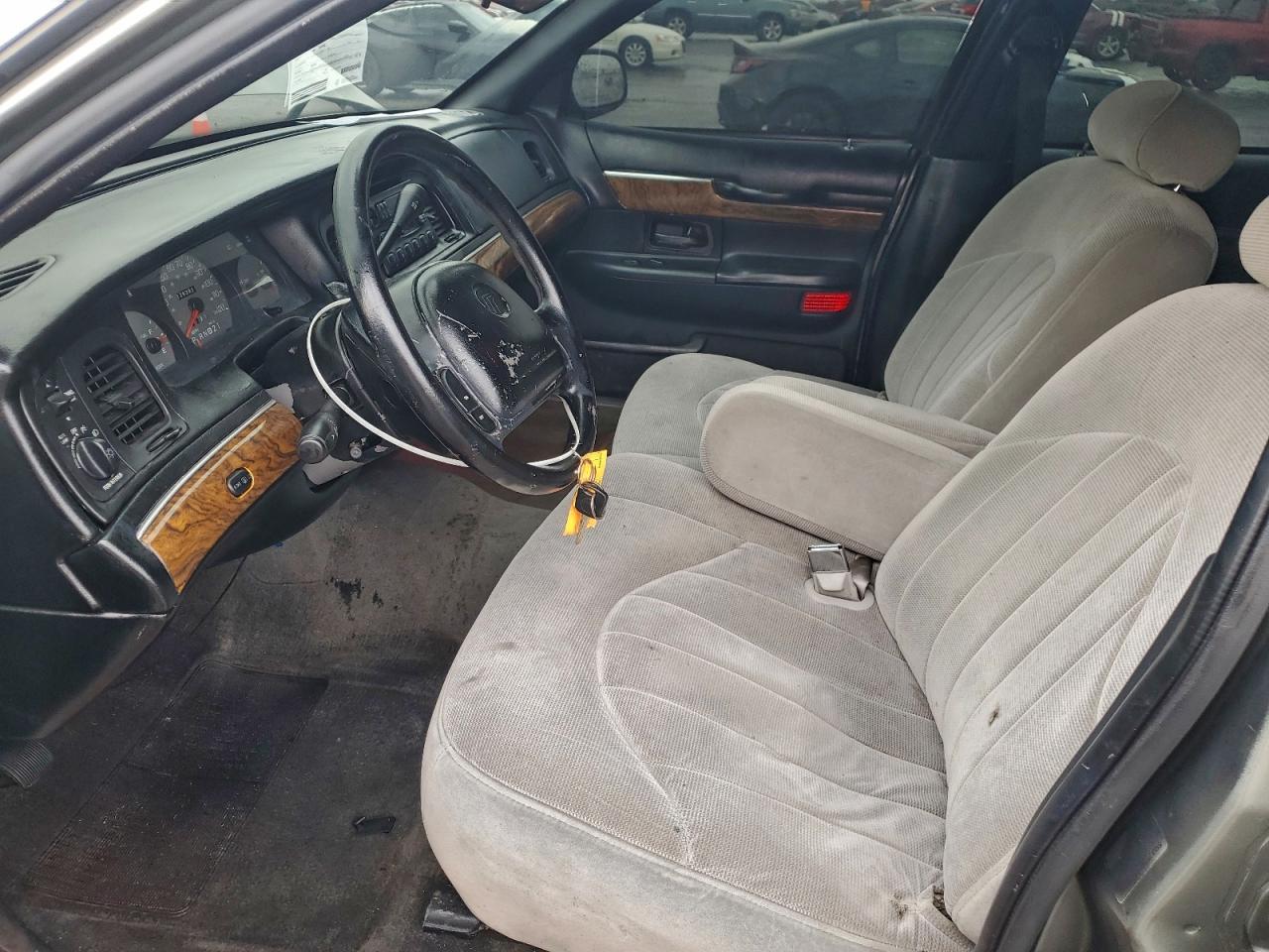 1998 Mercury Grand Marquis Gs VIN: 2MEFM74W8WX653299 Lot: 92753585