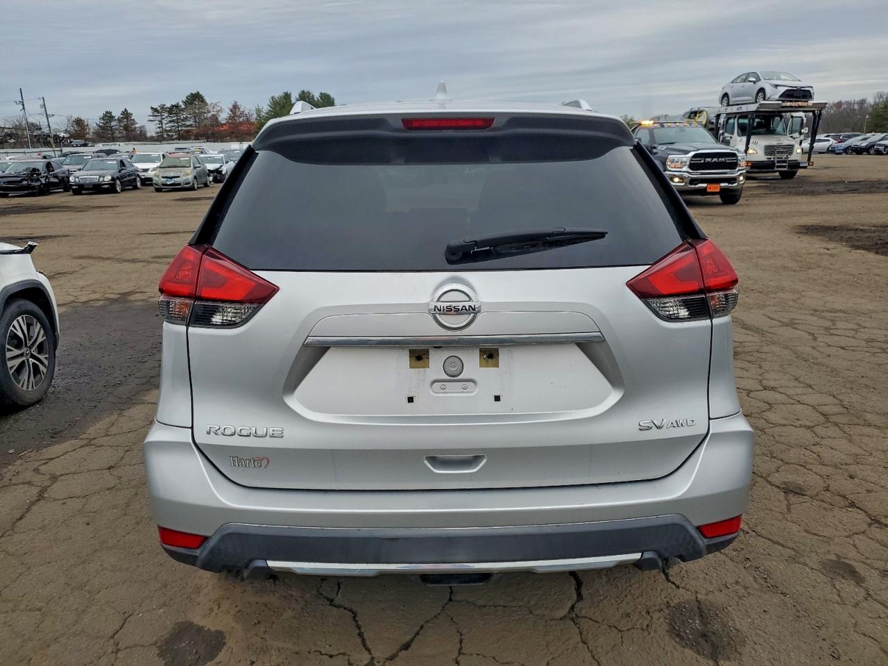 2018 Nissan Rogue S VIN: KNMAT2MV8JP550035 Lot: 93933655