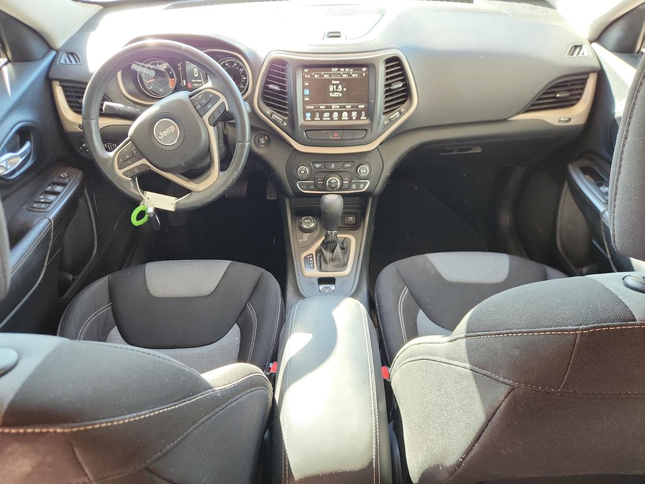 2014 Jeep Cherokee Latitude VIN: 1C4PJMCS1EW226973 Lot: 90612535