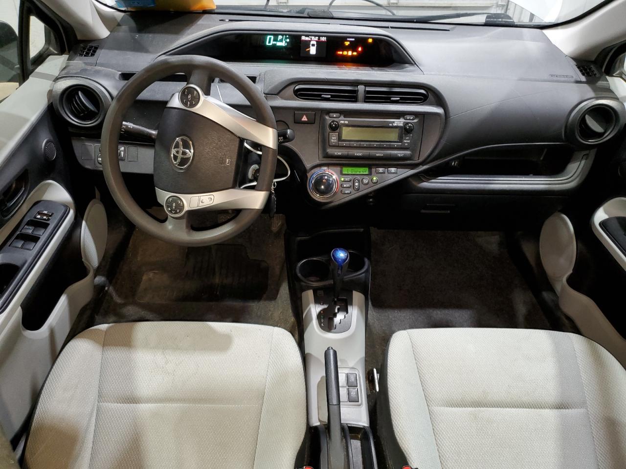 2013 Toyota Prius C VIN: JTDKDTB31D1534971 Lot: 92162015