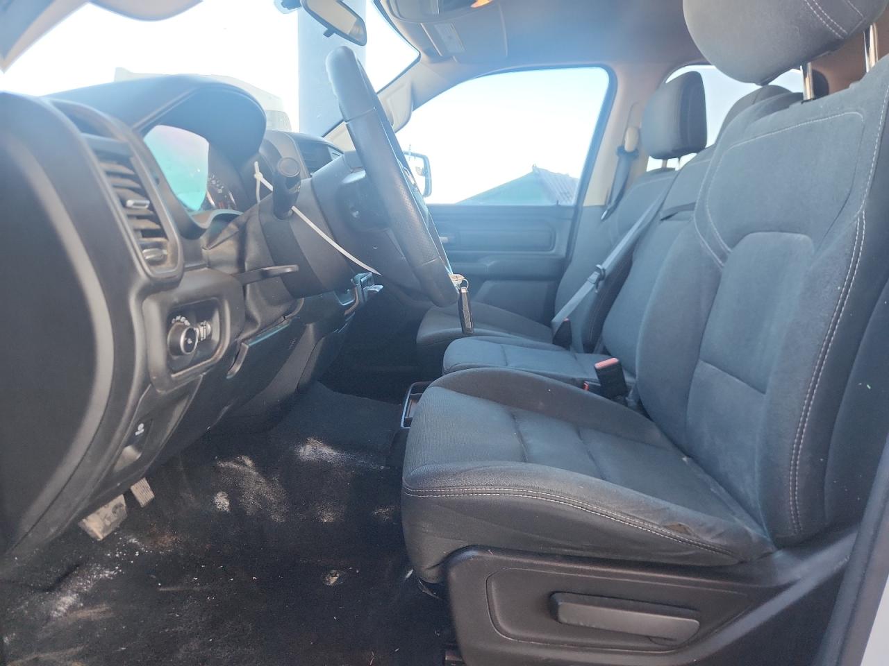 2019 Ram 1500 Tradesman VIN: 1C6RRECT7KN737905 Lot: 92281525