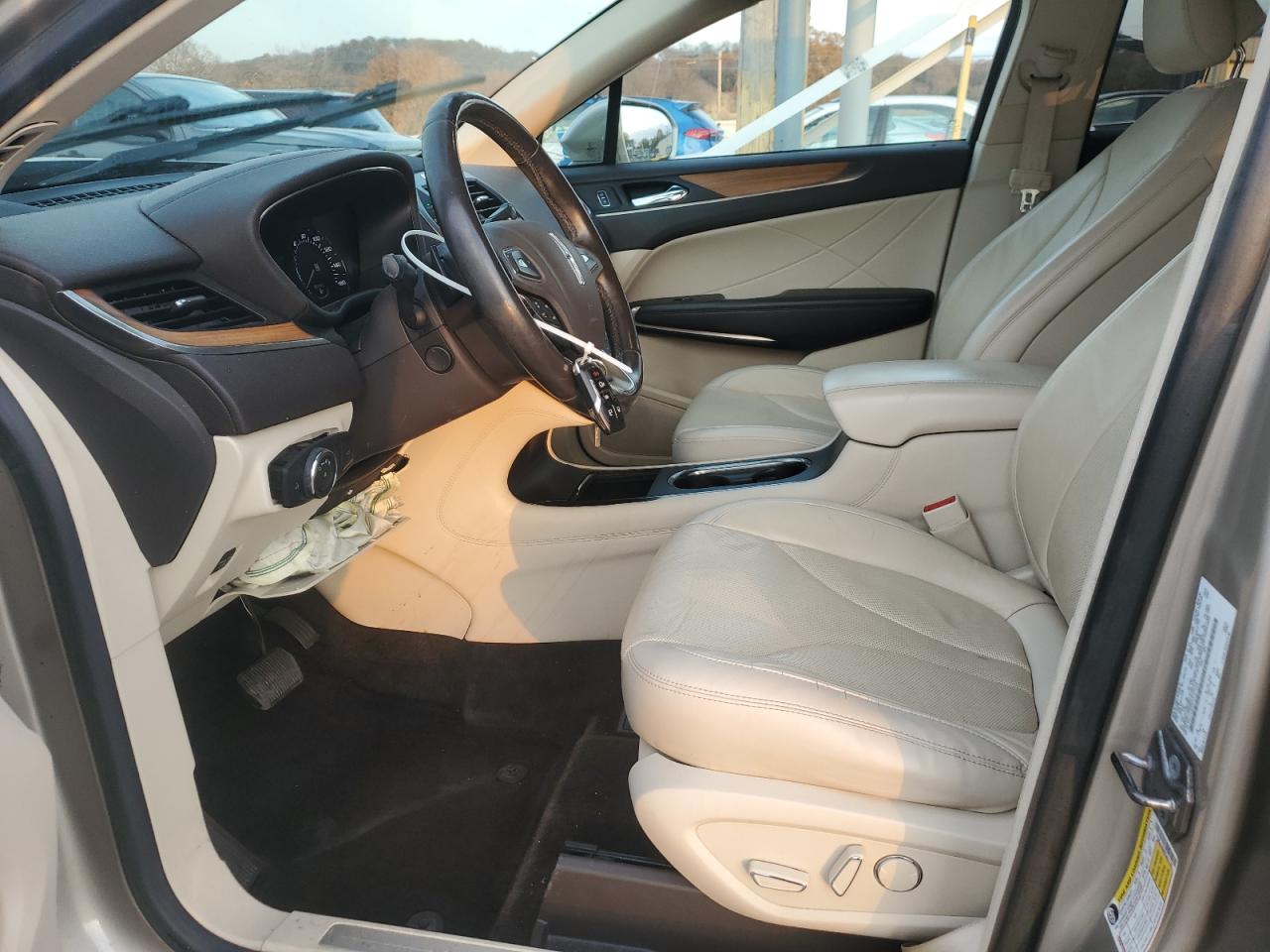 2015 Lincoln Mkc VIN: 5LMCJ1A99FUJ27126 Lot: 93484635