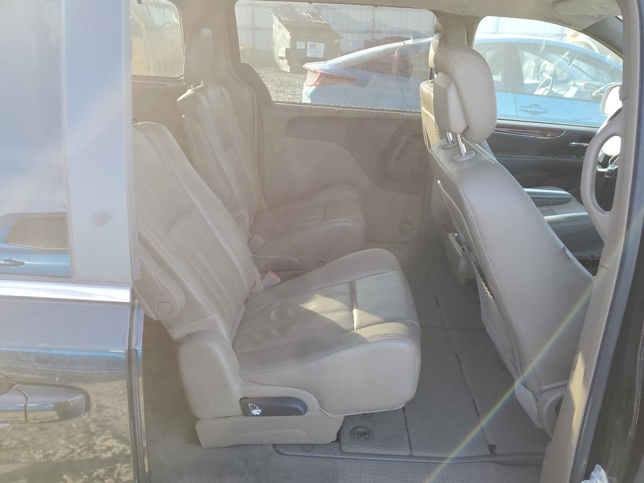 2014 Chrysler Town & Country Touring VIN: 2C4RC1BGXER364938 Lot: 85435975