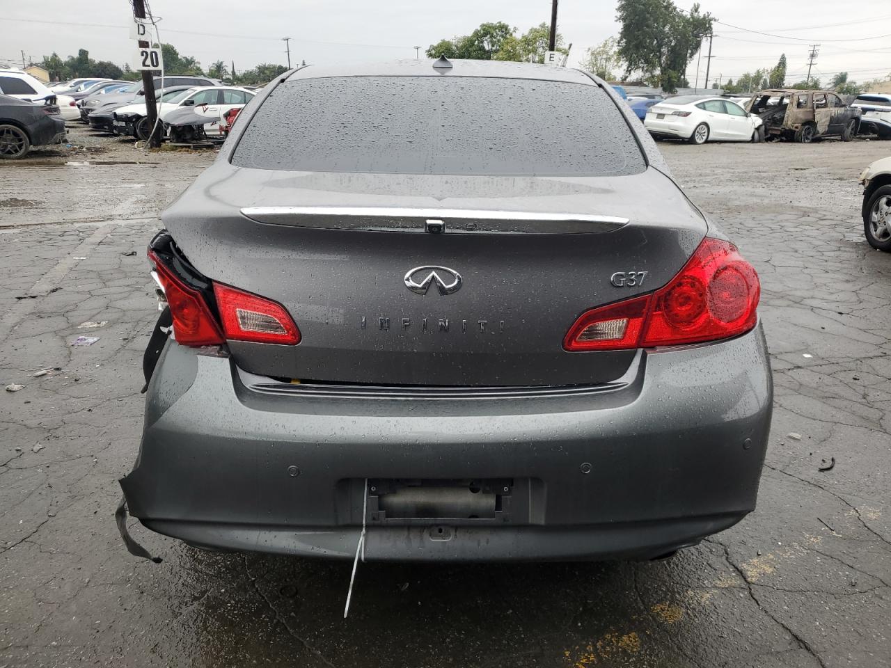 2013 Infiniti G37 Base VIN: JN1CV6AP7DM719051 Lot: 93092915
