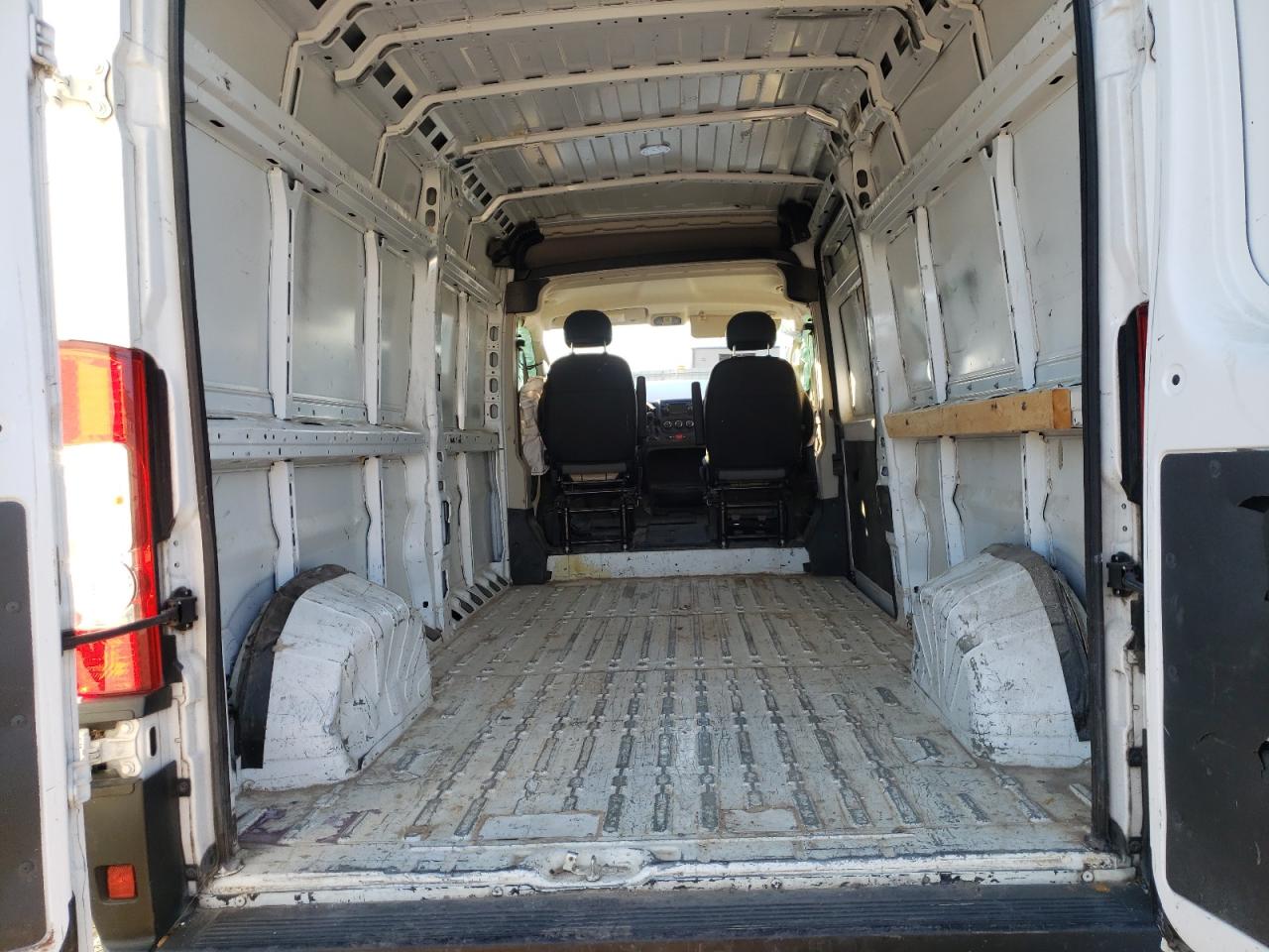 2021 Ram Promaster2500 Delivery Van VIN: 3C6LRVDG3ME548652 Lot: 91651735