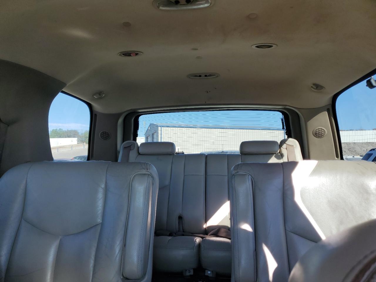 2004 Chevrolet Tahoe K1500 VIN: 1GNEK13ZX4R230217 Lot: 93213475