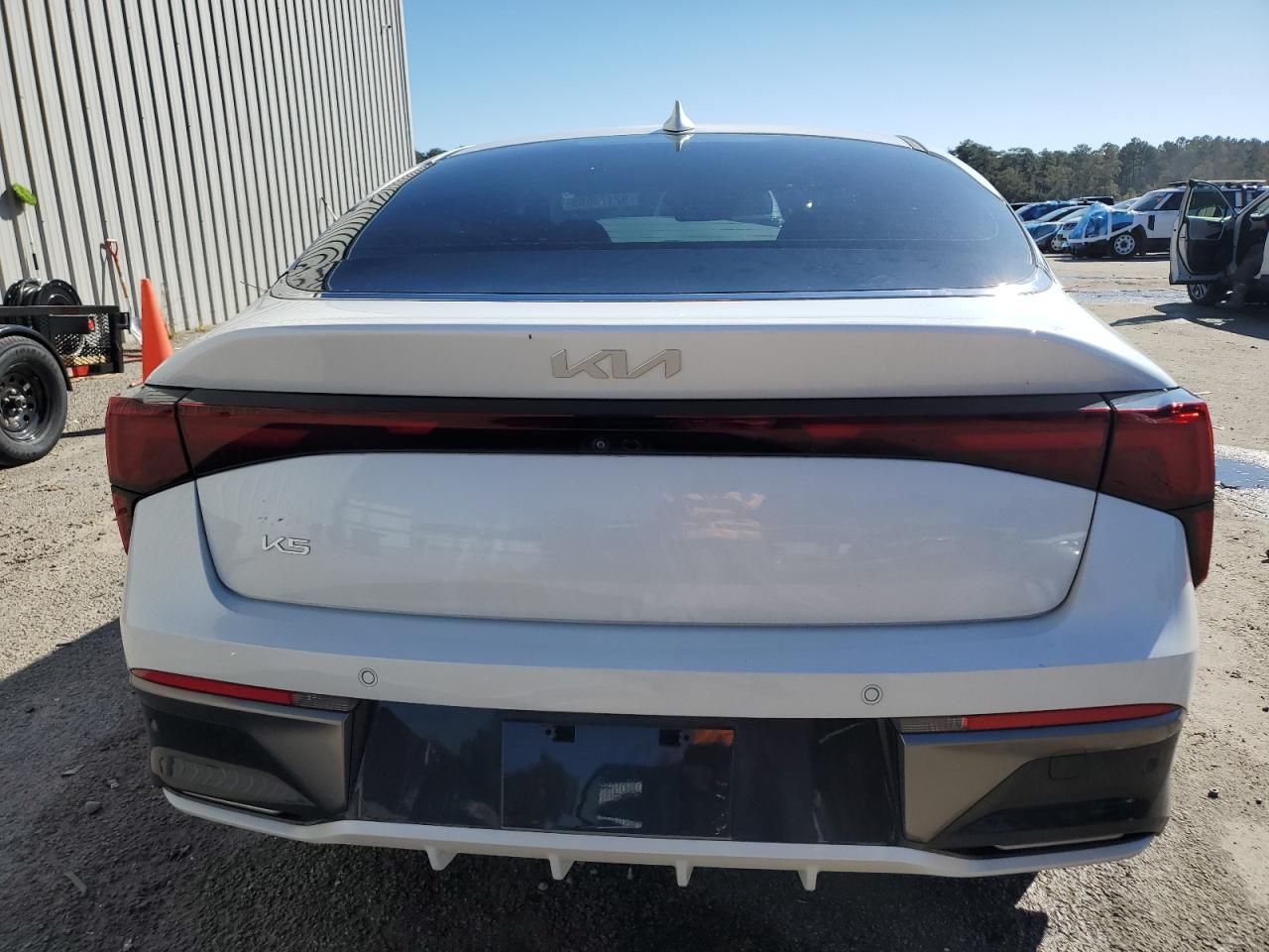 2025 Kia K5 Lxs VIN: KNAG24J74S5299068 Lot: 92173585