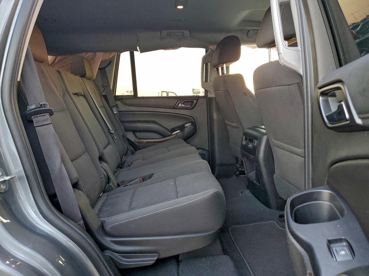 2019 Chevrolet Tahoe K1500 Ls VIN: 1GNSKAKC1KR187173 Lot: 93916985