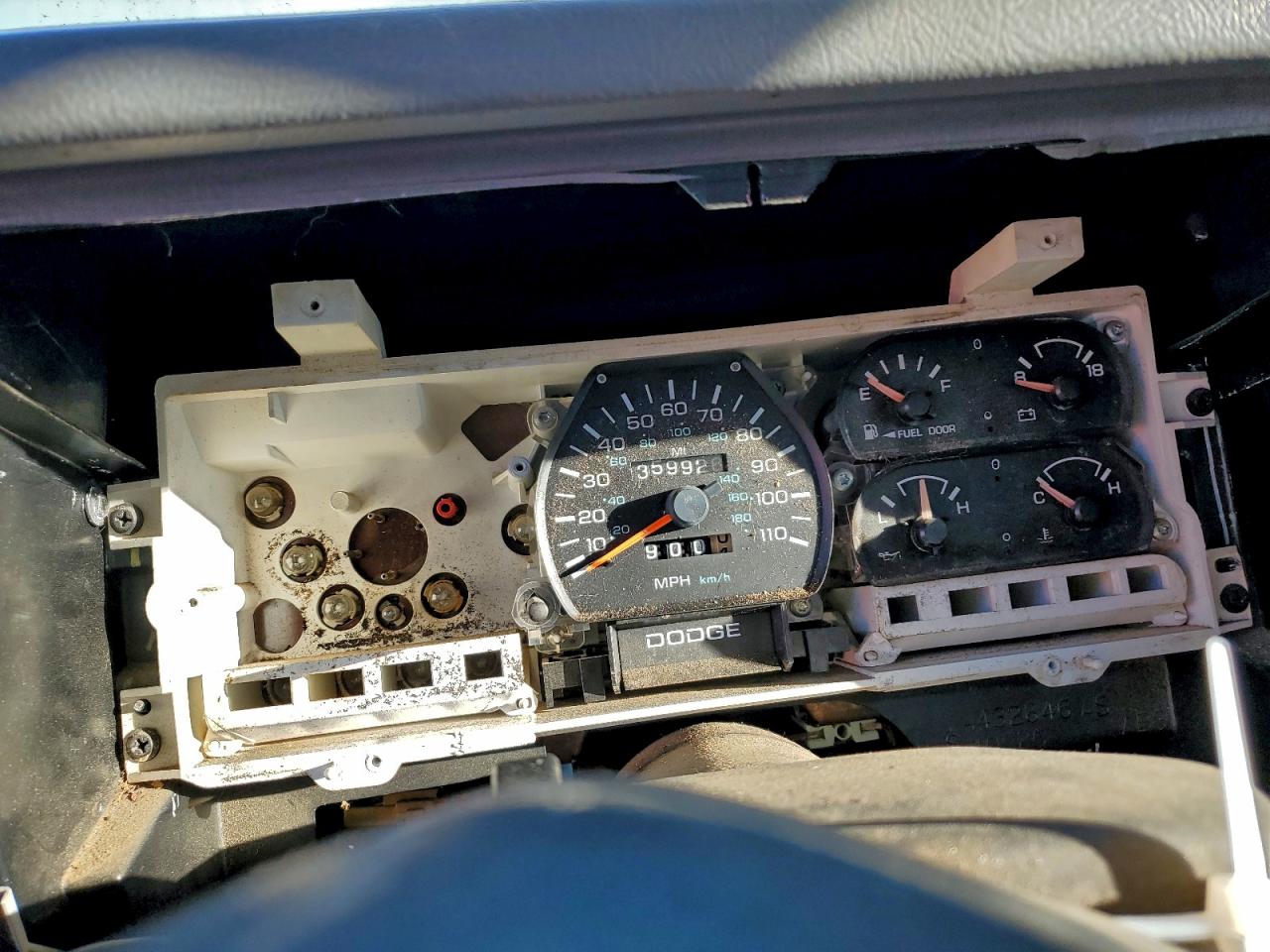 1996 Dodge Dakota VIN: 1B7GG23X9TS542205 Lot: 92577795