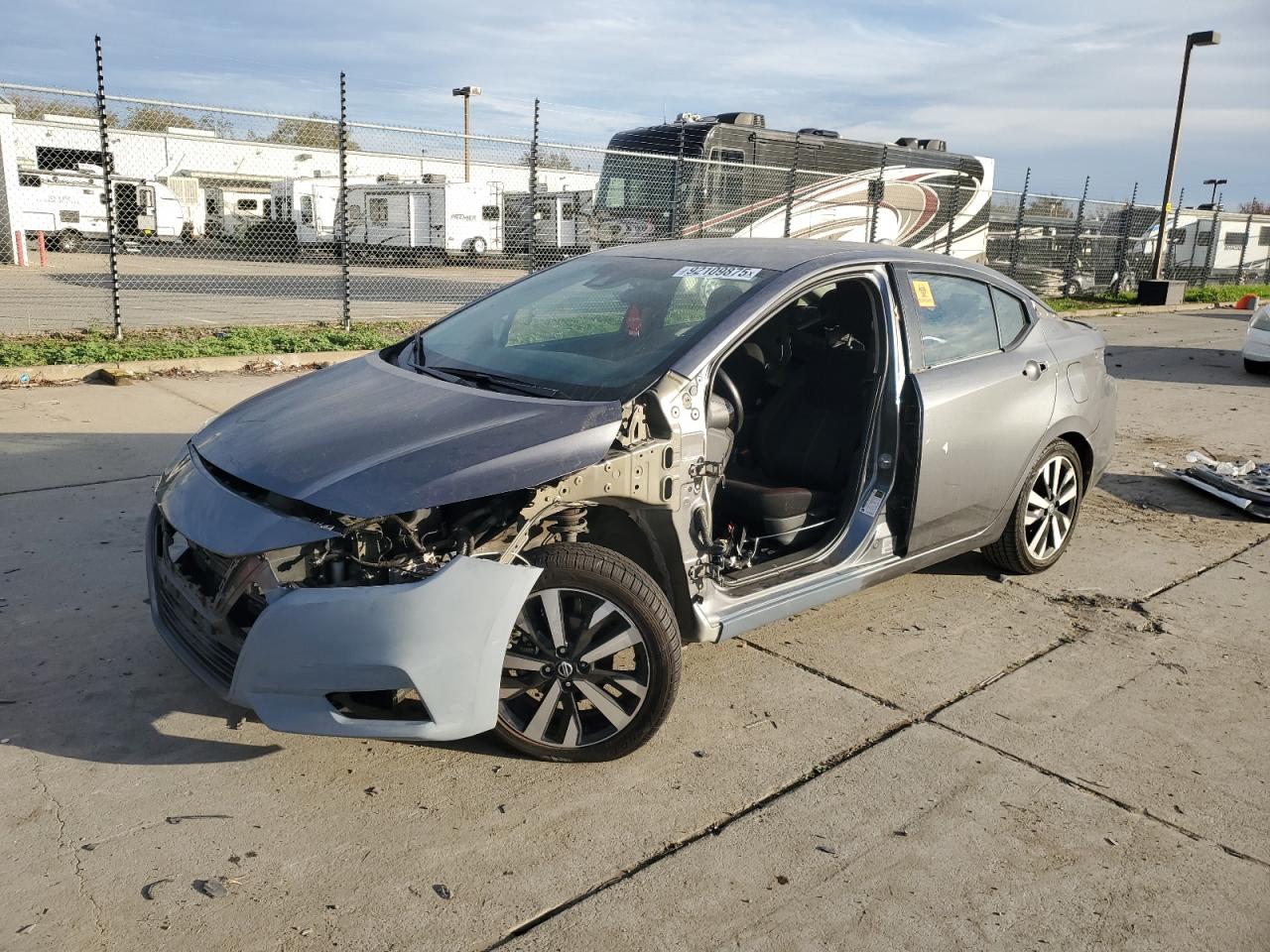 2022 Nissan Versa Sr