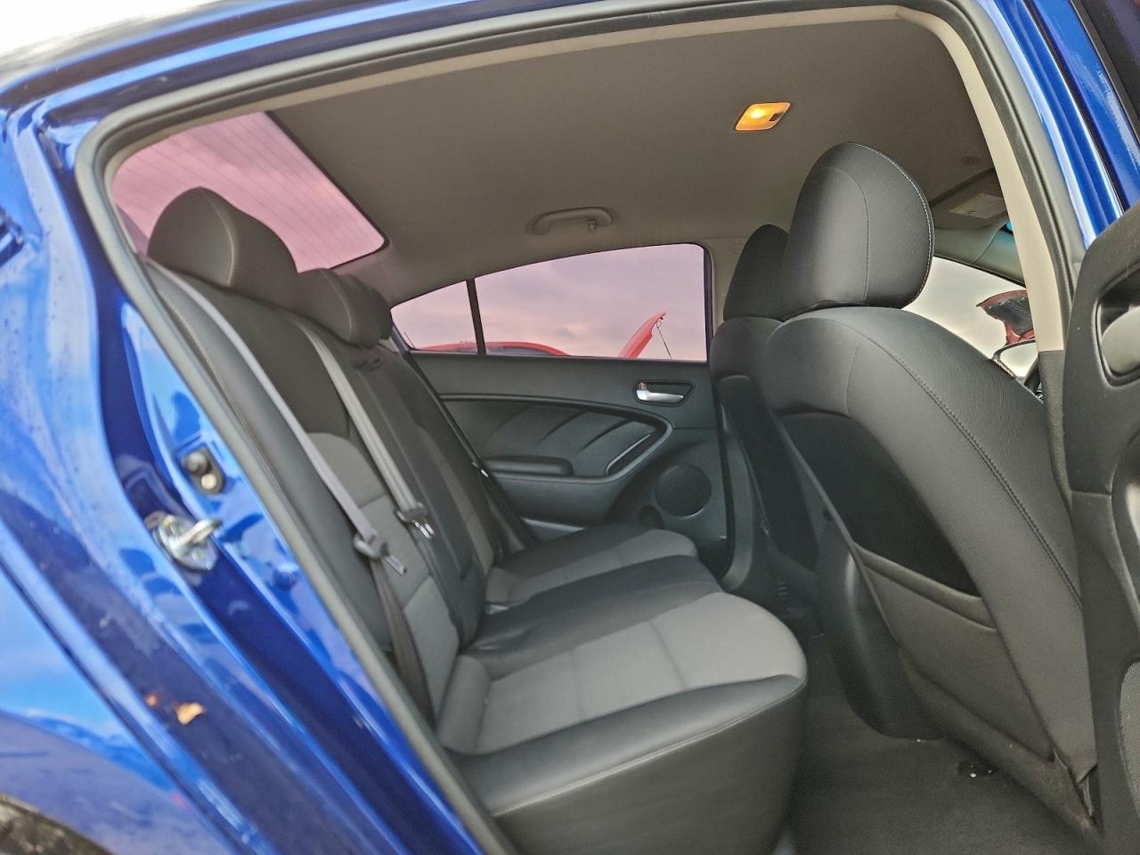 2018 Kia Forte Lx VIN: 3KPFL4A72JE195970 Lot: 93965385