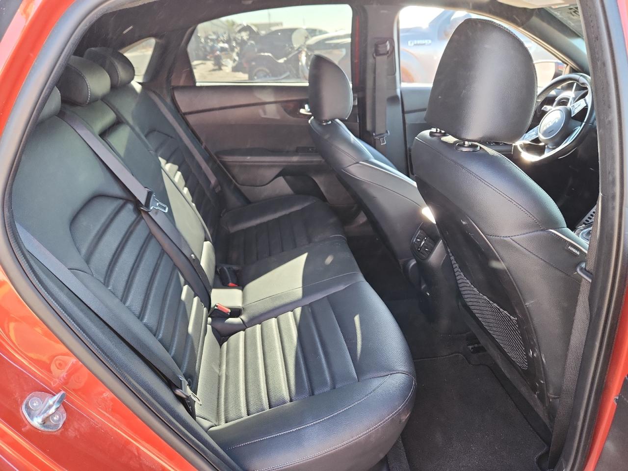 2023 Kia Forte Gt Line VIN: 3KPF54AD8PE651737 Lot: 91210575