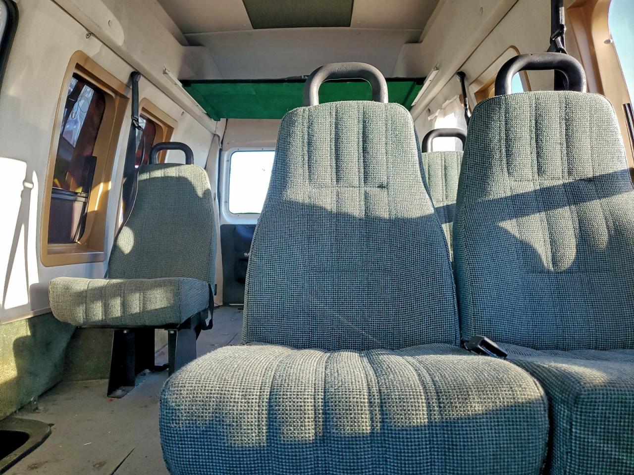 2002 Ford Econoline E250 Van VIN: 1FDNS24L32HB63449 Lot: 94258975