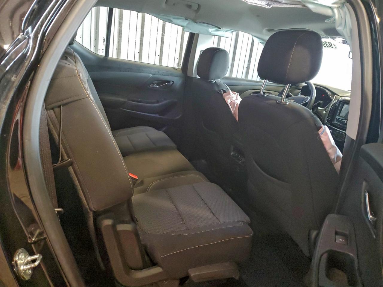 2020 Chevrolet Traverse Ls VIN: 1GNEVFKWXLJ306799 Lot: 93990855