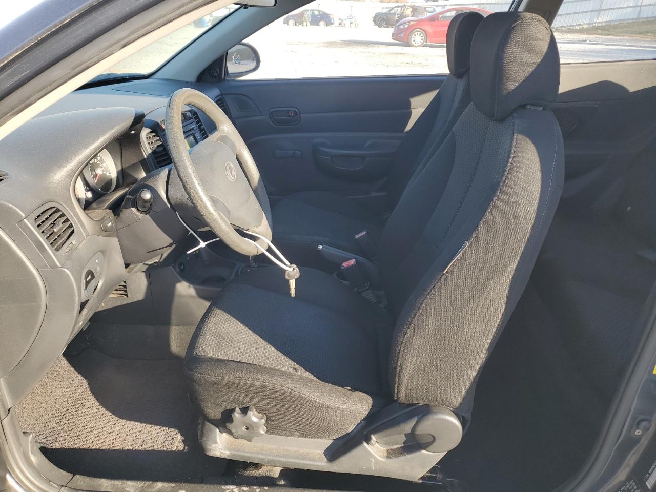 2009 Hyundai Accent Gs VIN: KMHCM36C39U112927 Lot: 91859645