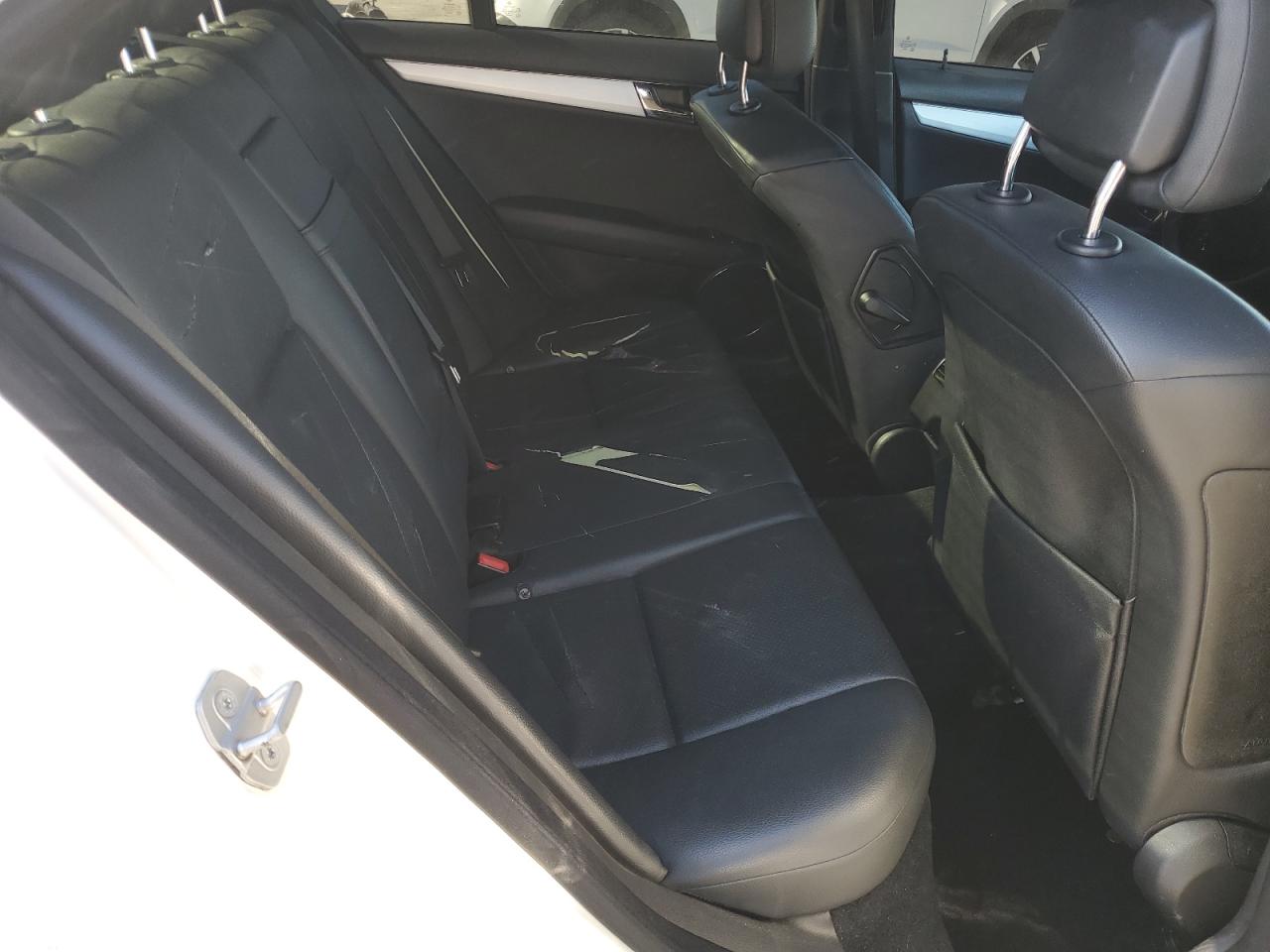 2009 Mercedes-Benz C 300 VIN: WDDGF54X89R051665 Lot: 90833565