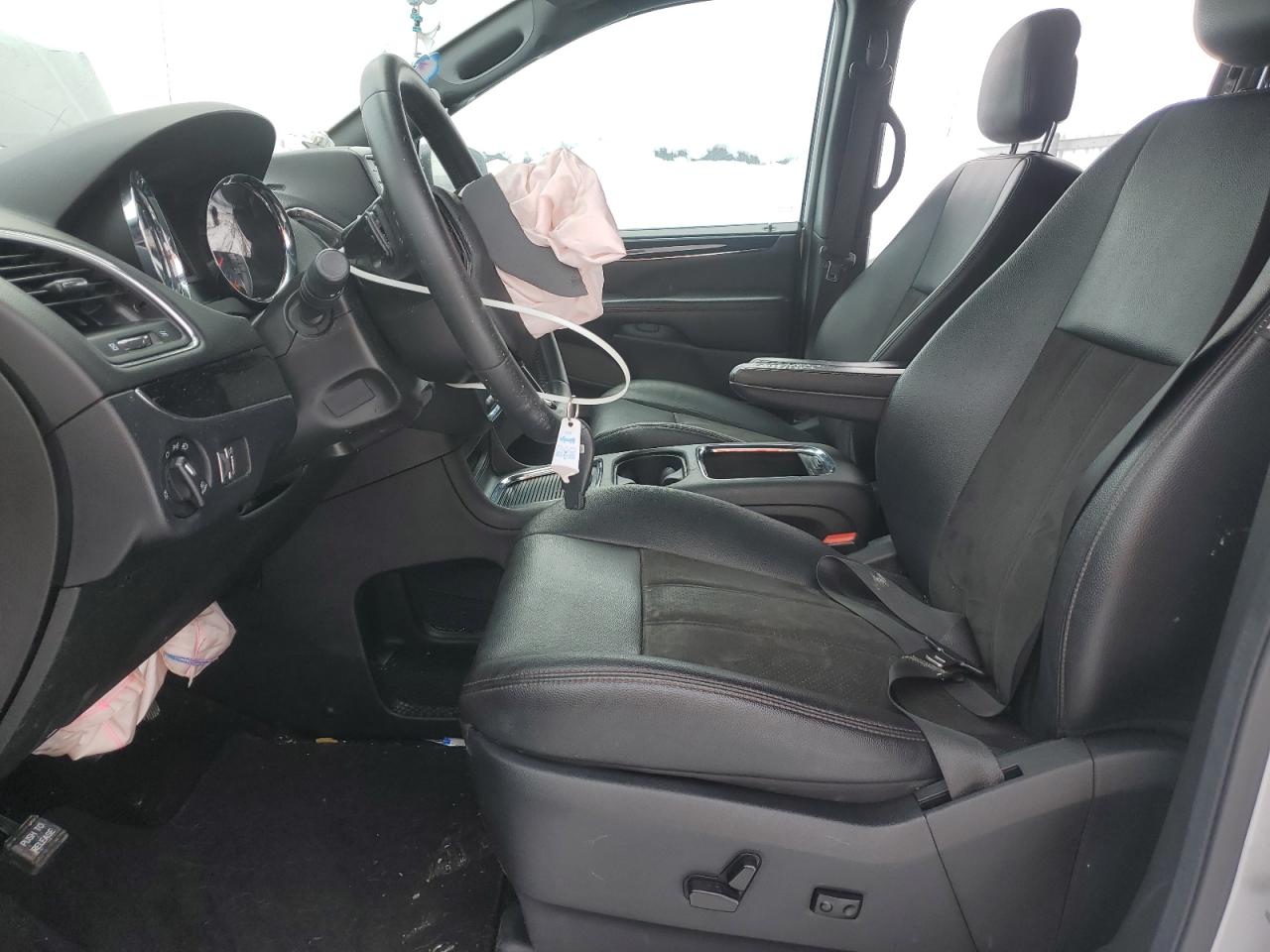 2020 Dodge Grand Caravan Sxt VIN: 2C4RDGCG1LR245137 Lot: 90394425