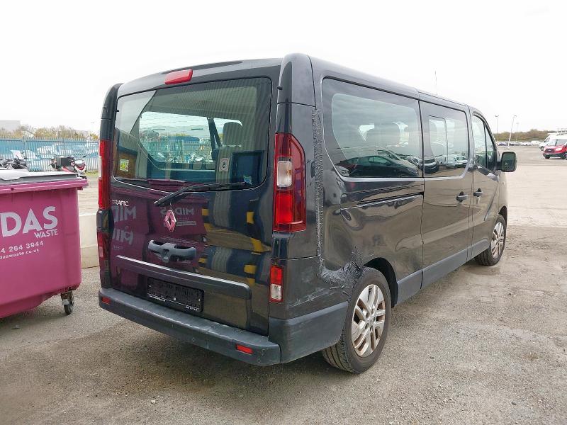 2018 RENAULT TRAFIC LL29 ENERGY DCI 145 SPORT NAV 9 SEATER
