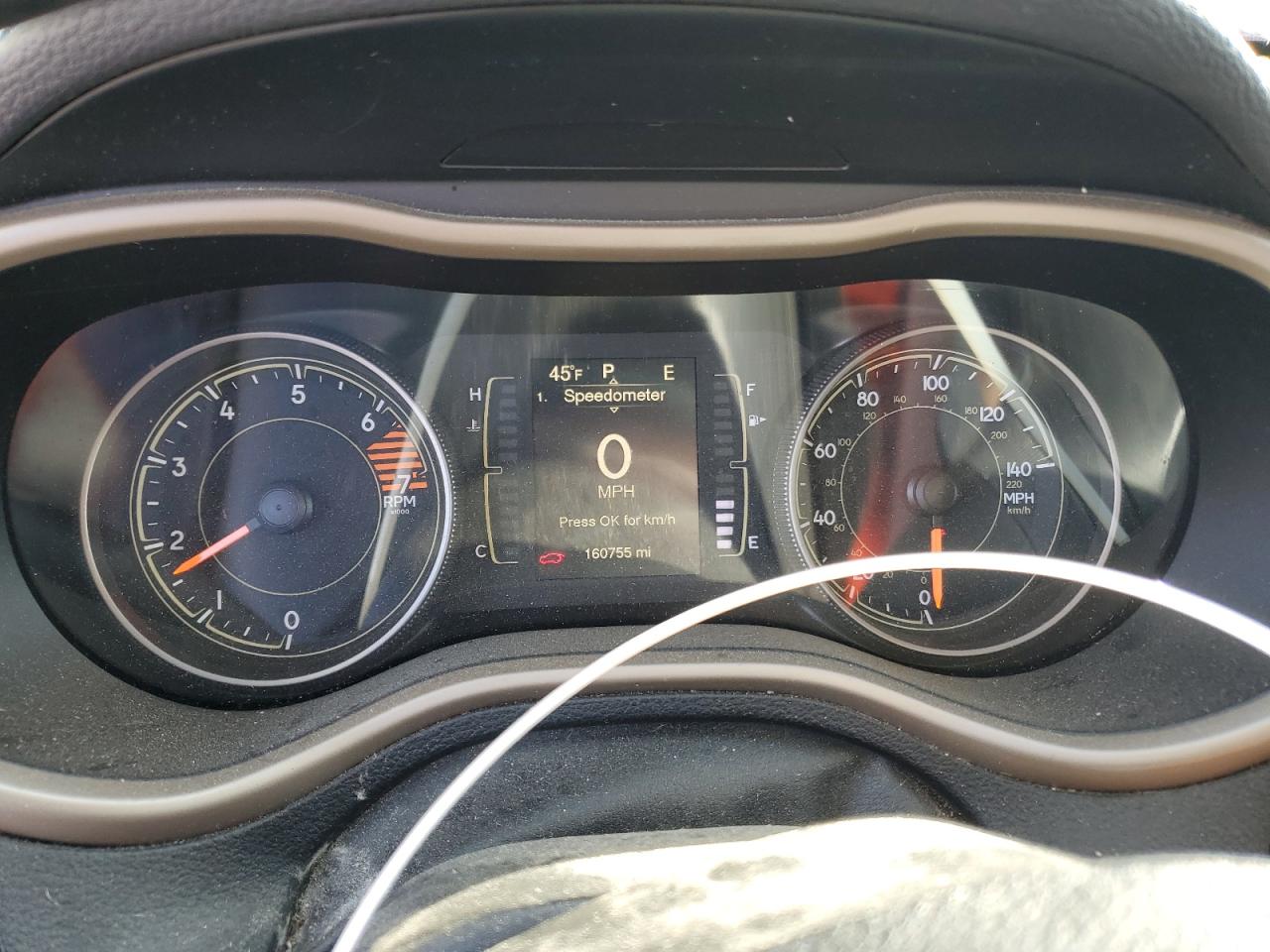 2017 Jeep Cherokee Latitude VIN: 1C4PJMCB8HW618563 Lot: 92250795