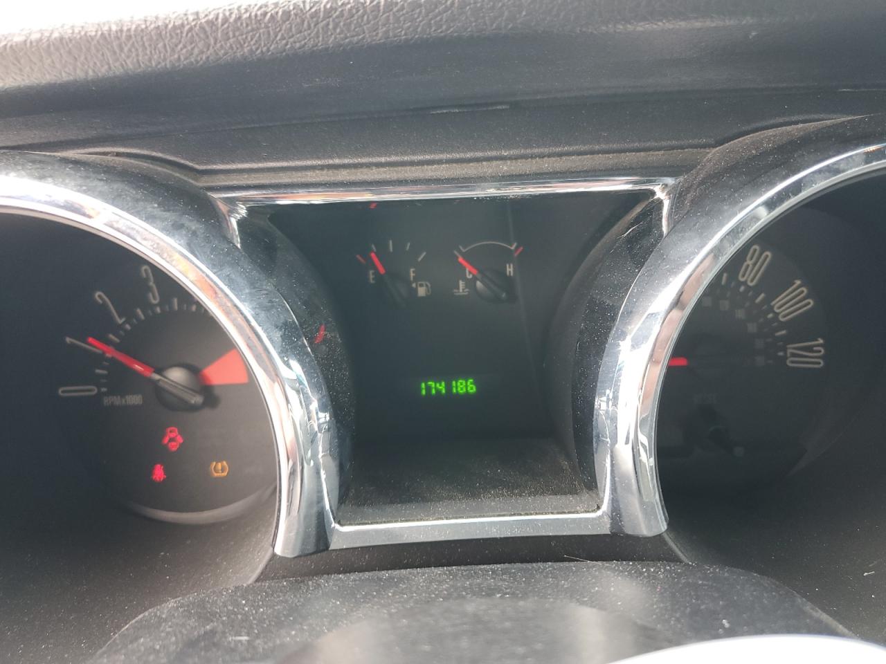 2007 Ford Mustang VIN: 1ZVFT84N675336784 Lot: 92824835