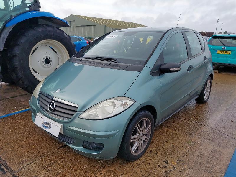 2005 MERCEDES-BENZ A CLASS A150 CLASSIC SE 5DR for sale at Copart NEWBURY